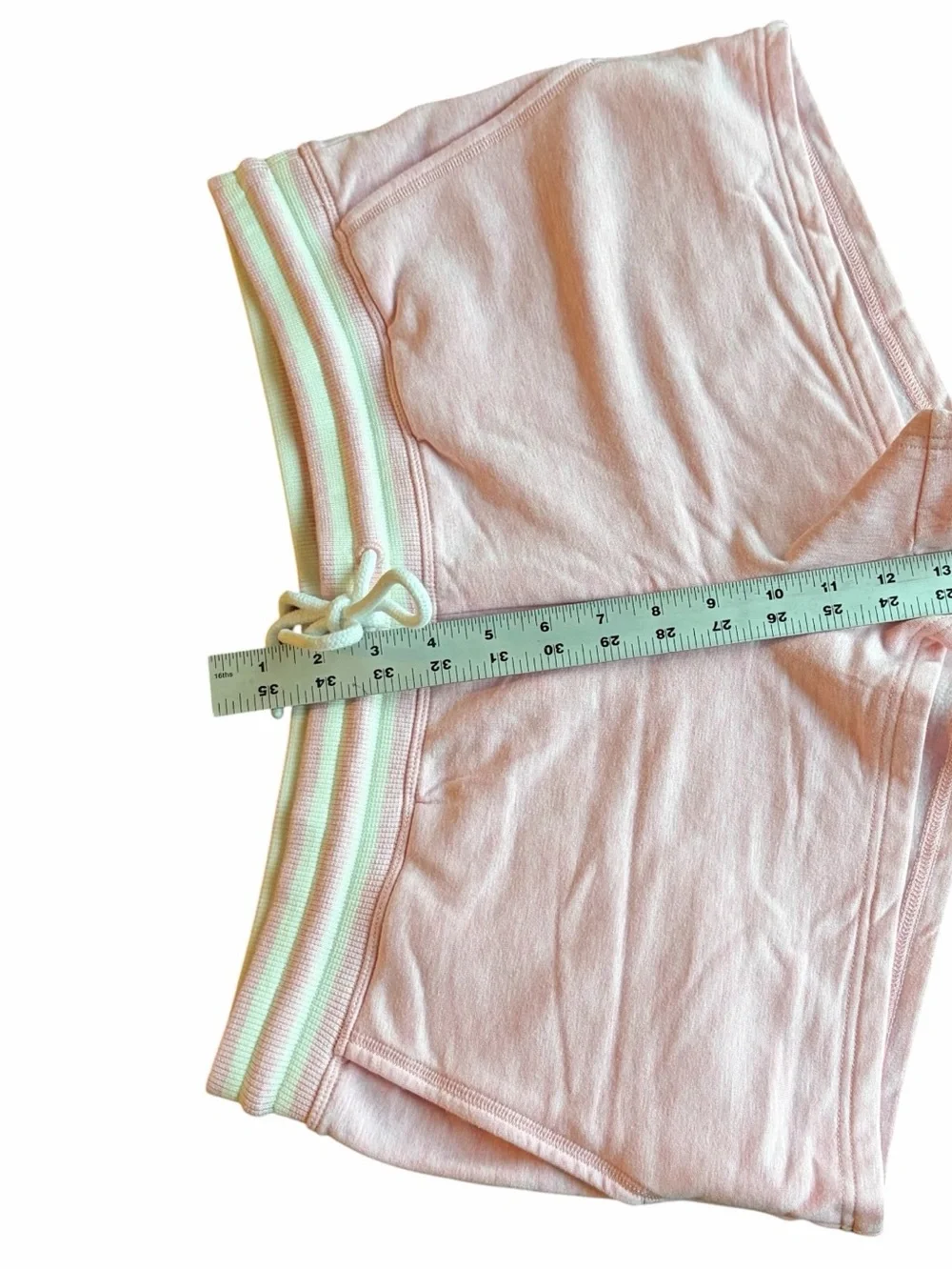 Vineyard‎ Vines Pink Stripe Waistband Athletic Shorts